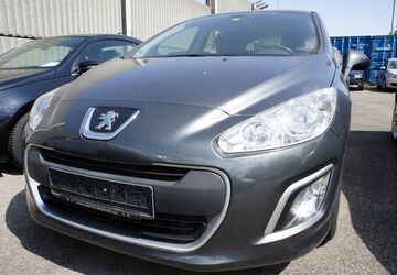 Peugeot 308 53.865 km 7.900 &euro; Sindelfingen 71065