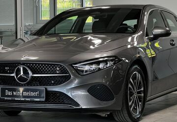 Mercedes-Benz A 180 17.901 km 28.920 &euro; Asperg 71679