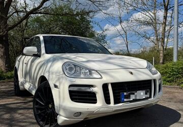 Porsche Cayenne 198.000 km 8.499 &euro; Rottenburg 72108