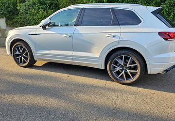 VW Touareg 49.950 km 52.600 &euro; Stuttgart 70176