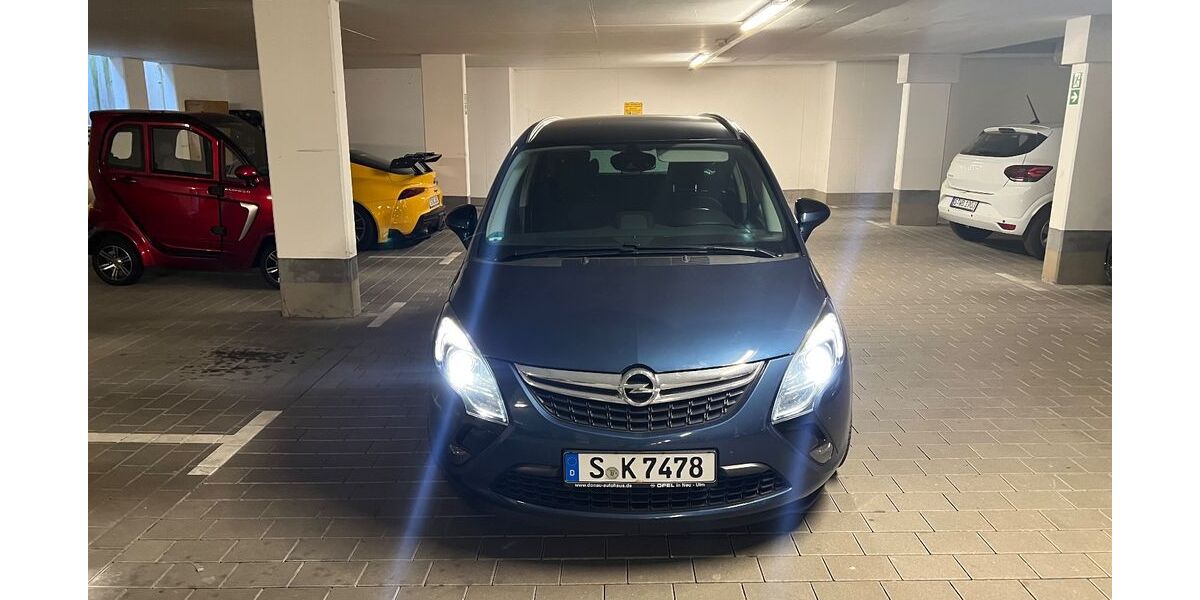 Opel Zafira Tourer 131.500 km 10.000 &euro; Stuttgart 70190