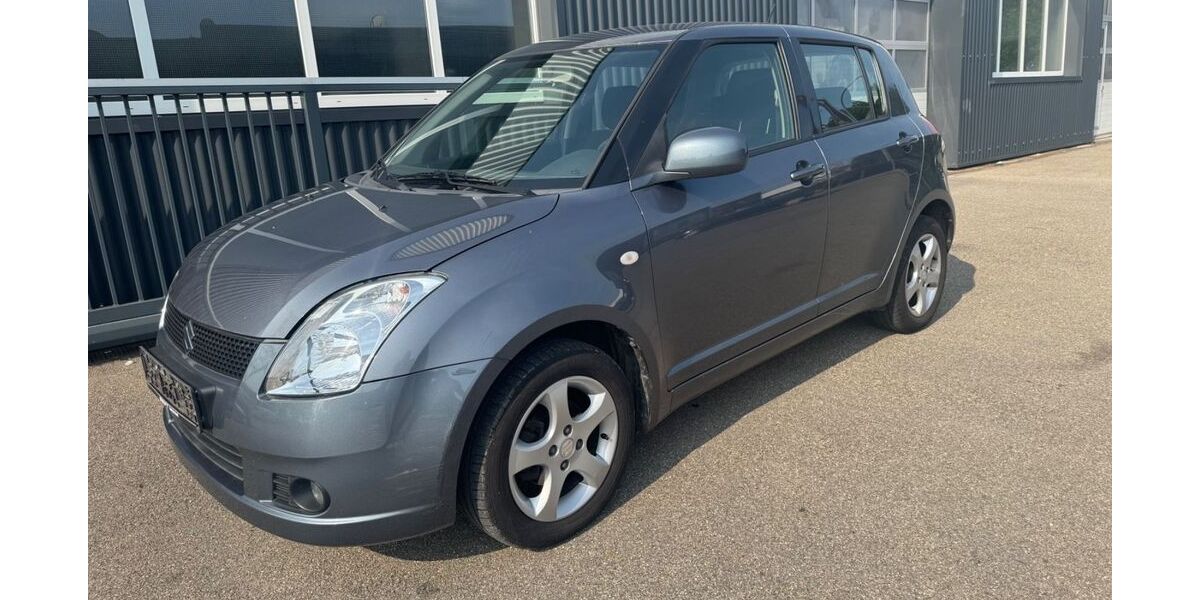 Suzuki Swift 76.000 km 2.390 &euro; Asperg / Stuttgart 71679