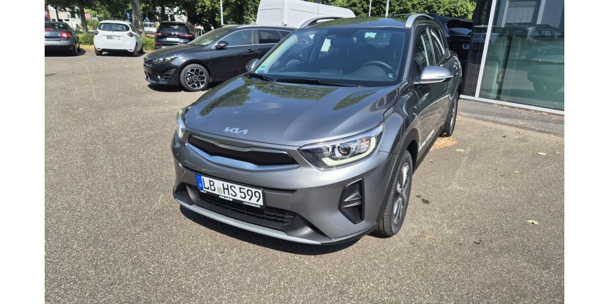 Kia Stonic 2.000 km 21.100 &euro; Ludwigsburg 71636