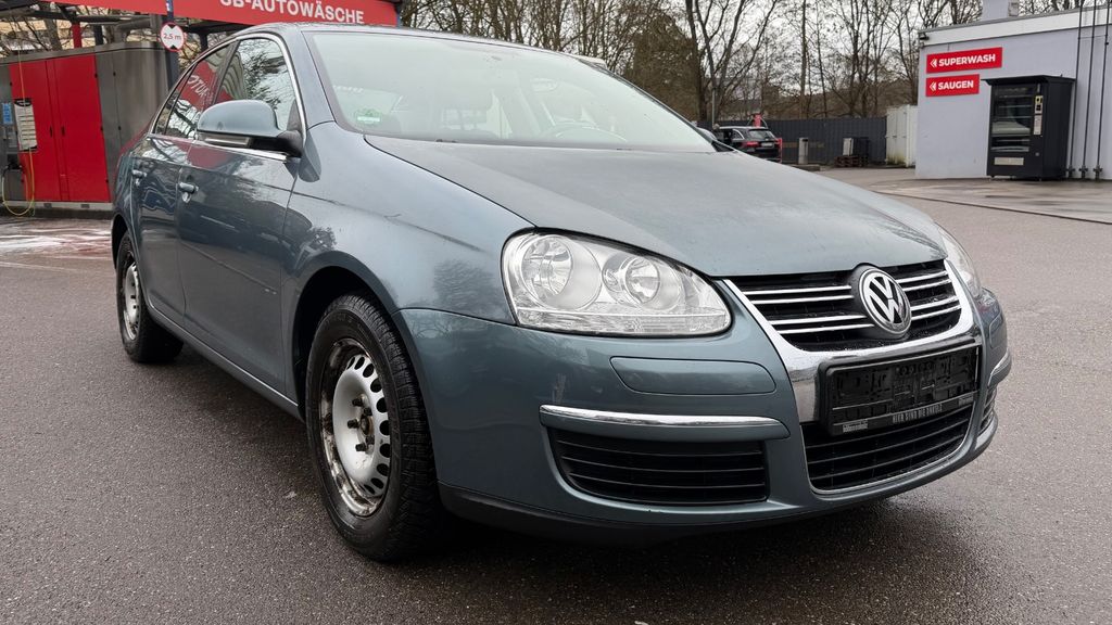 VW Jetta 262.170 km 2.499 &euro; Sindelfingen 71067