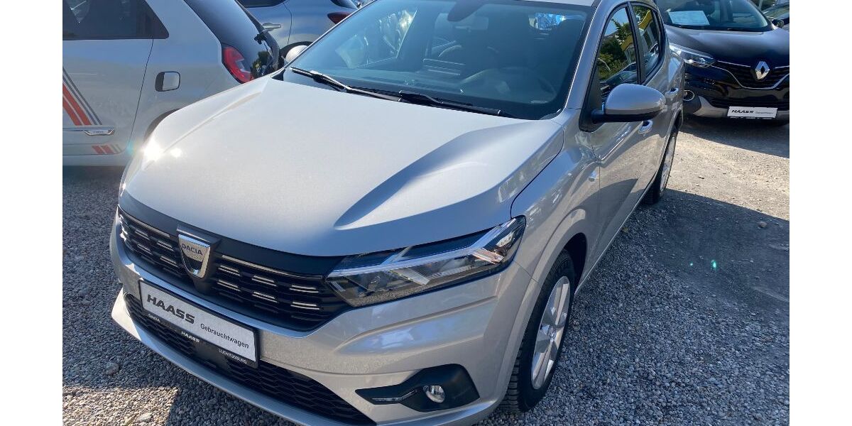 Dacia Sandero 33.000 km 13.790 &euro; Ludwigsburg 71636