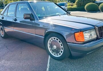 Mercedes-Benz 190 236.300 km 7.990 &euro; Bietigheim bissingen 74321