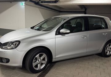 VW Golf 24.500 km 9.160 &euro; Bietigheim Bissingen 74321