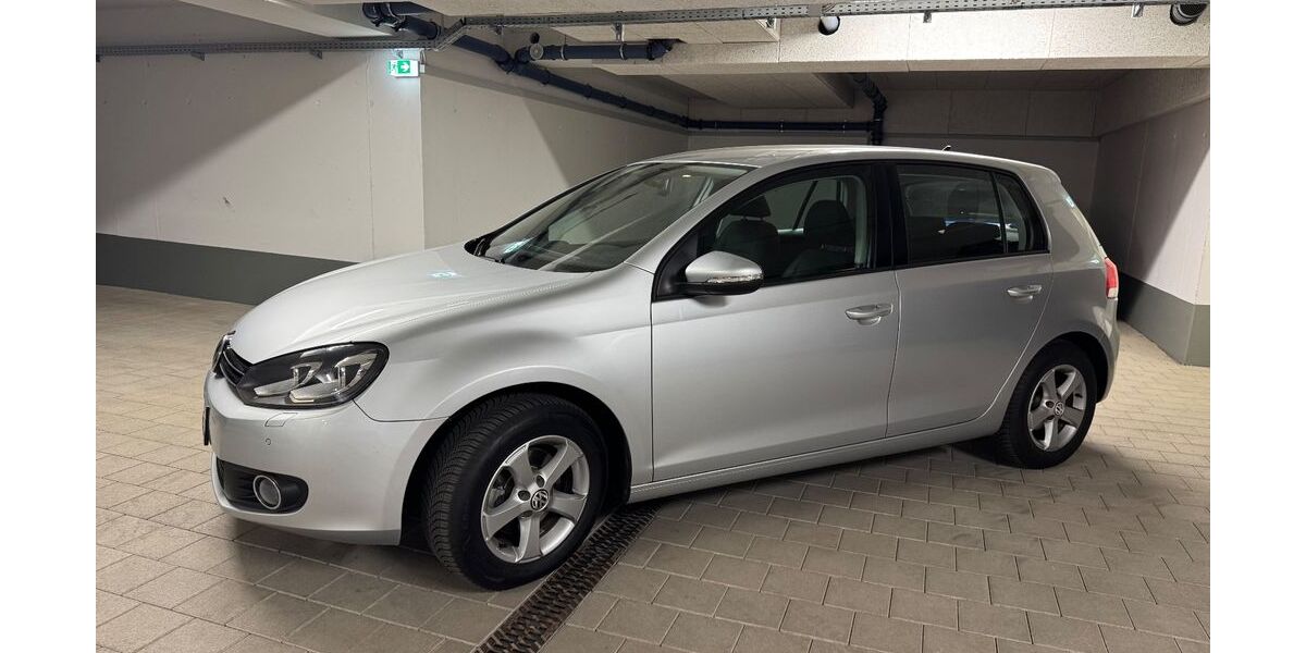 VW Golf 24.500 km 9.160 &euro; Bietigheim Bissingen 74321