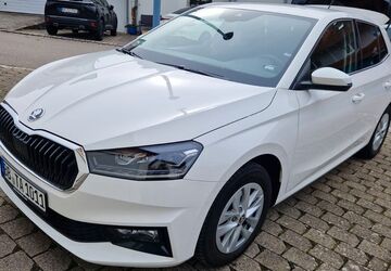 Skoda Fabia 9.100 km 18.000 &euro; Ehningen 71139