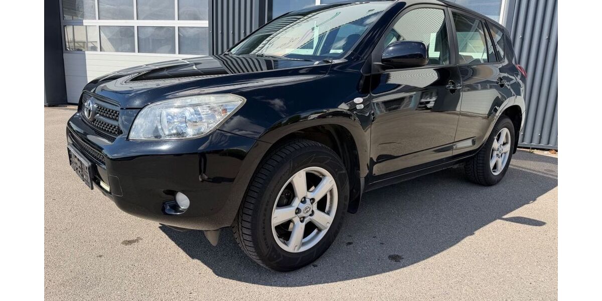 Toyota RAV 4 161.000 km 7.900 &euro; Asperg / Stuttgart 71679