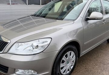 Skoda Octavia 79.000 km 7.950 &euro; Sindelfingen/Stuttgart 71069