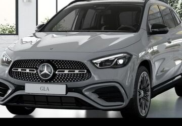 Mercedes-Benz GLA 200 9.900 km 42.490 &euro; Stuttgart 70372
