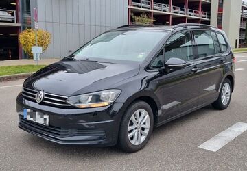 VW Touran 160.000 km 13.500 &euro; Stuttgart 70599