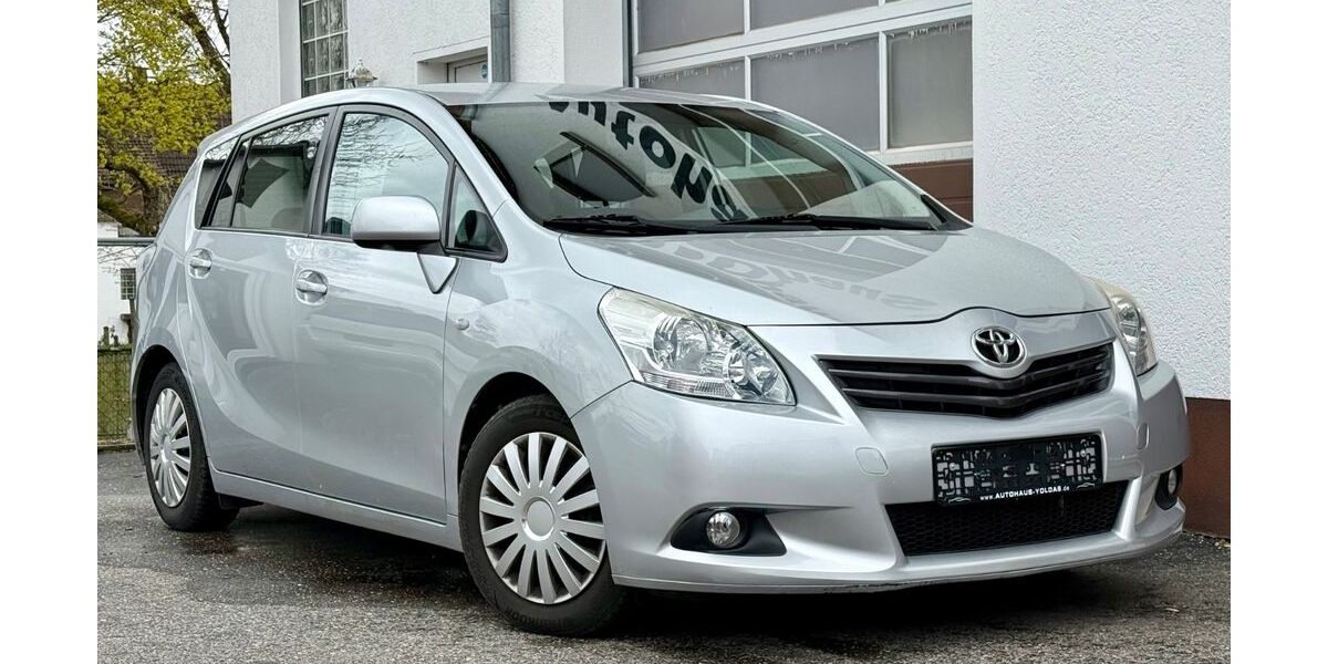 Toyota Verso 182.000 km 6.499 &euro; Nagold - Hochdorf 72202
