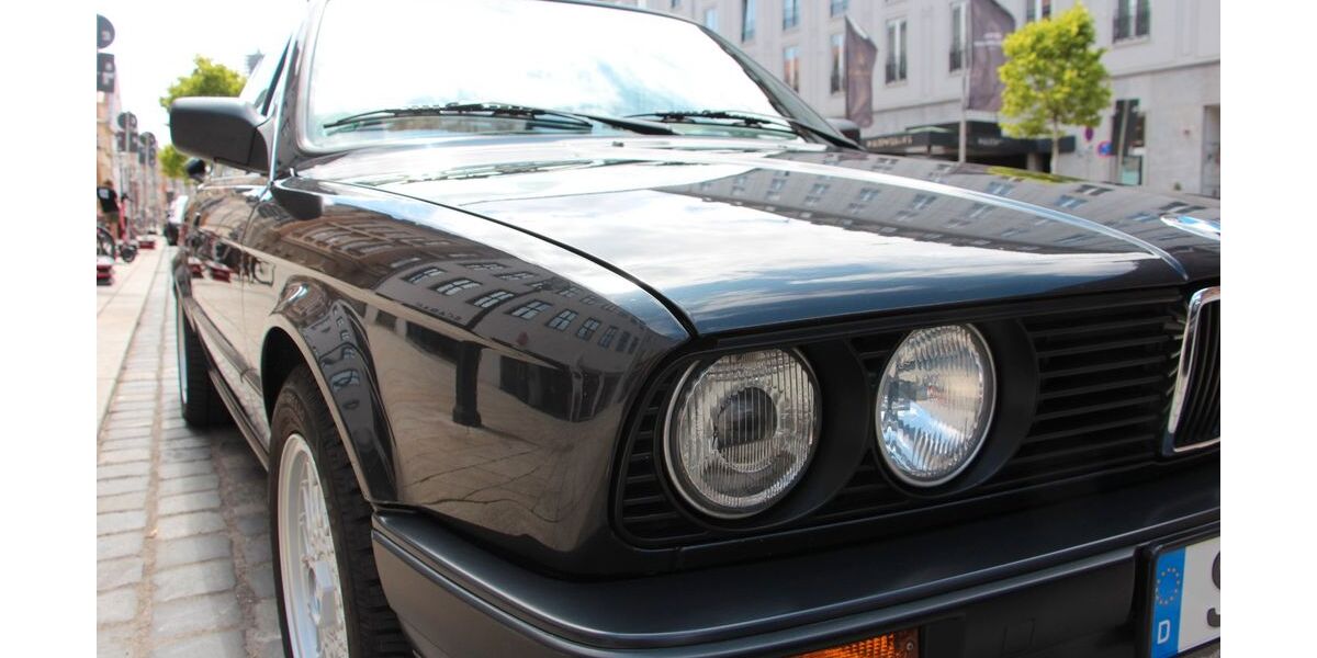 BMW 318 158.530 km 17.550 &euro; Sindelfingen 71063