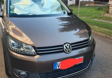 VW Touran 255.000 km 8.888 &euro; Hemmingen 71282