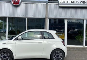Fiat 500e 5.700 km 16.990 &euro; Asperg 71679
