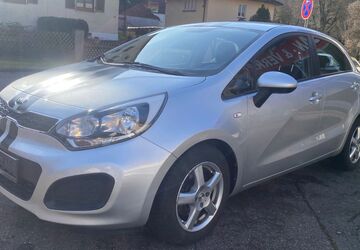 Kia Rio 69.000 km 6.999 &euro; Calw 75365