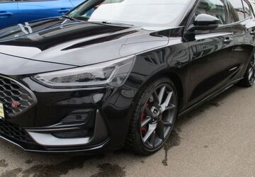 Ford Focus 26.000 km 30.990 &euro; Stuttgart 70374