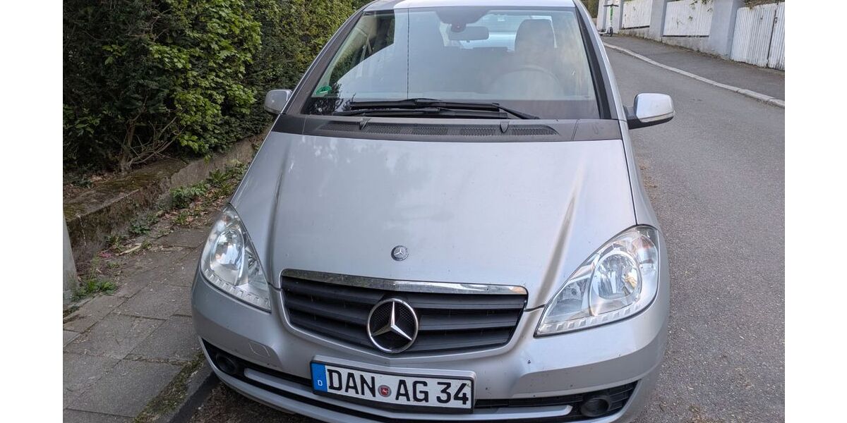 Mercedes-Benz A 180 200.000 km 2.000 &euro; Stuttgart 70192