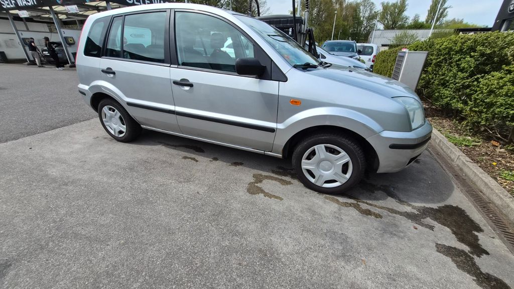 Ford Fusion 98.000 km 3.500 &euro; Schönaich 71101