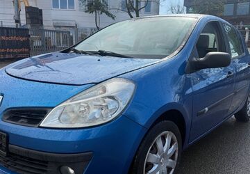 Renault Clio 200.000 km 1.490 &euro; MÖGLINGEN 71696