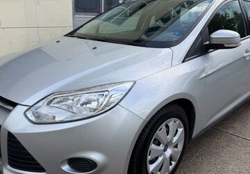 Ford Focus 168.000 km 3.950 &euro; Sindelfingen/Stuttgart 71069