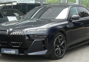 BMW i7 12.520 km 86.900 &euro; Vaihingen / Enz 71665