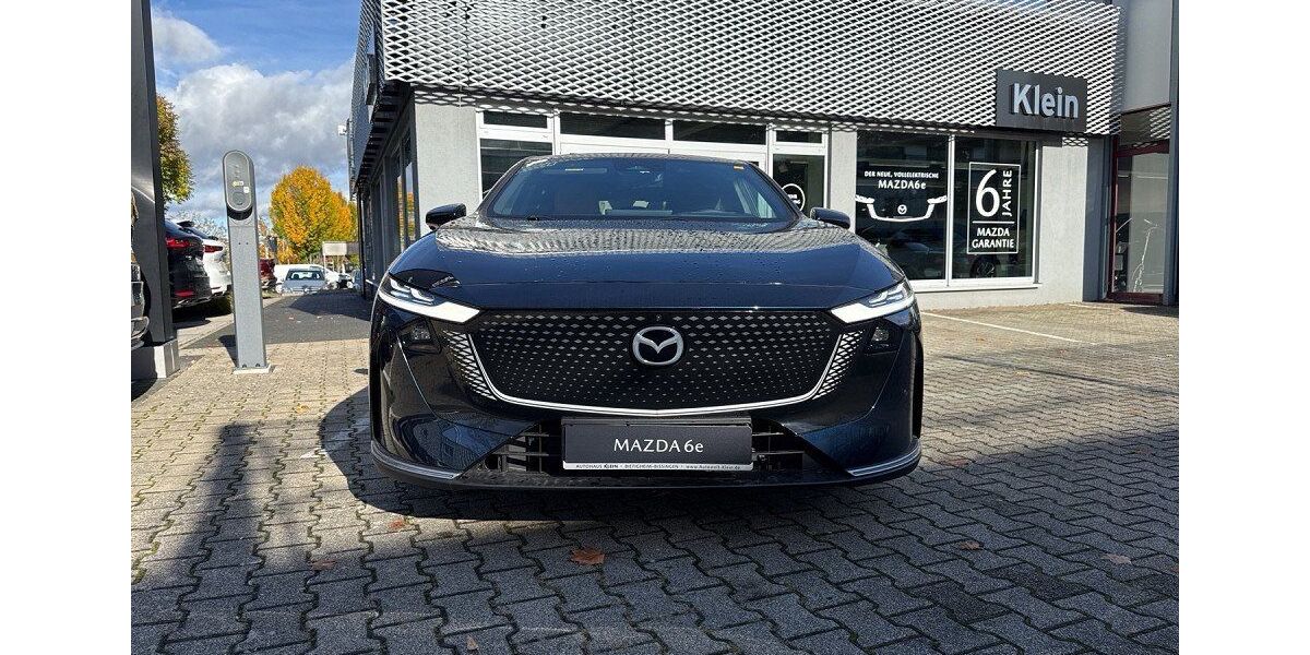 Mazda 6e 2.500 km 38.990 &euro; Bietigheim-Bissingen 74321