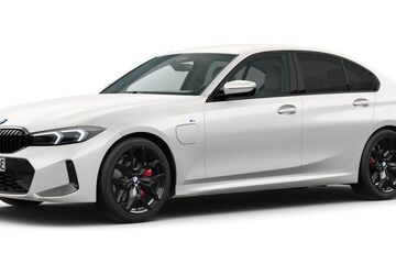 BMW 330 8.260 km 56.690 &euro; Asperg 71679