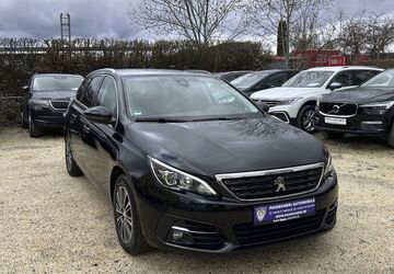 Peugeot 308 88.000 km 11.949 &euro; Stuttgart 70567