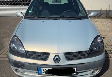Renault Clio 154.300 km 1.800 &euro; Stuttgart 70569