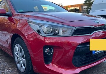 Kia Rio 43.500 km 9.999 &euro; Böblingen 71034