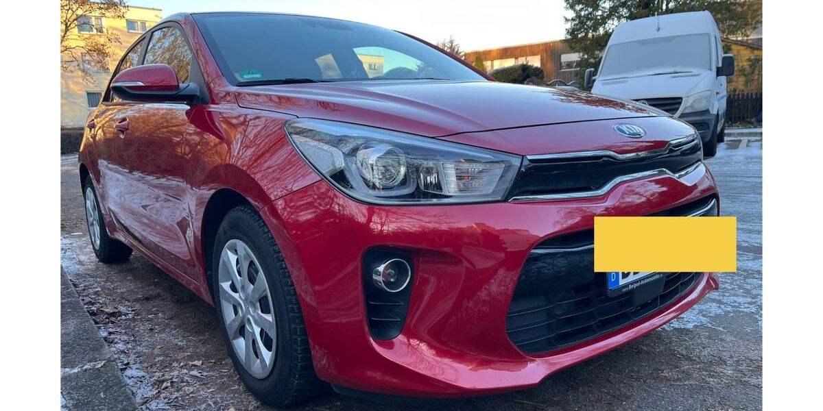 Kia Rio 43.500 km 9.999 &euro; Böblingen 71034