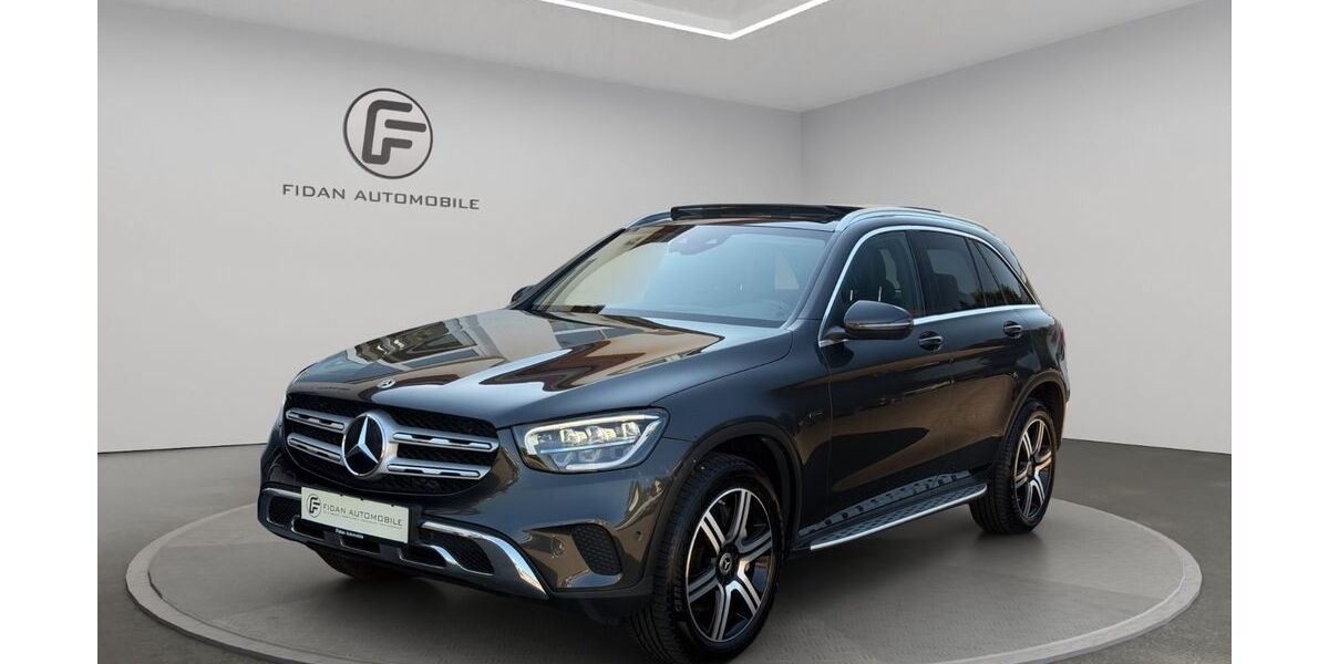 Mercedes-Benz GLC 300 90.000 km 31.450 &euro; Sindelfingen/Stuttgart 71065