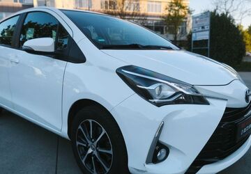 Toyota Yaris 109.902 km 11.500 &euro; Fellbach 70736