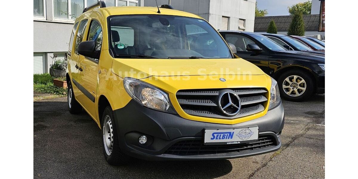 Mercedes-Benz Citan 161.580 km 7.900 &euro; Stuttgart 70499