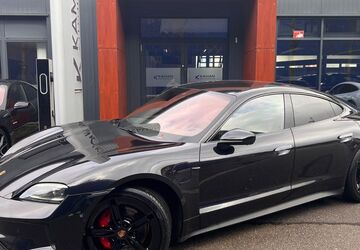 Porsche Taycan 29.700 km 96.400 &euro; Sindelfingen 71065