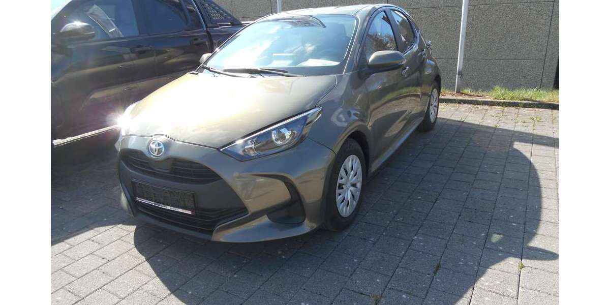 Toyota Yaris 14.600 km 14.980 &euro; Nagold 72202