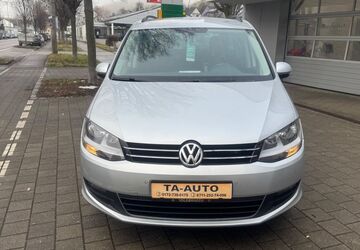 VW Sharan 87.452 km 16.999 &euro; Esslingen am Neckar 73733