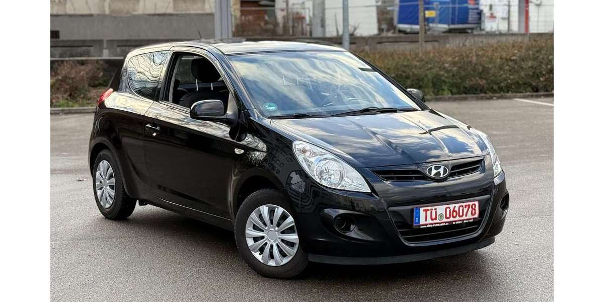 Hyundai i20 109.000 km 3.999 &euro; Tübingen 72072