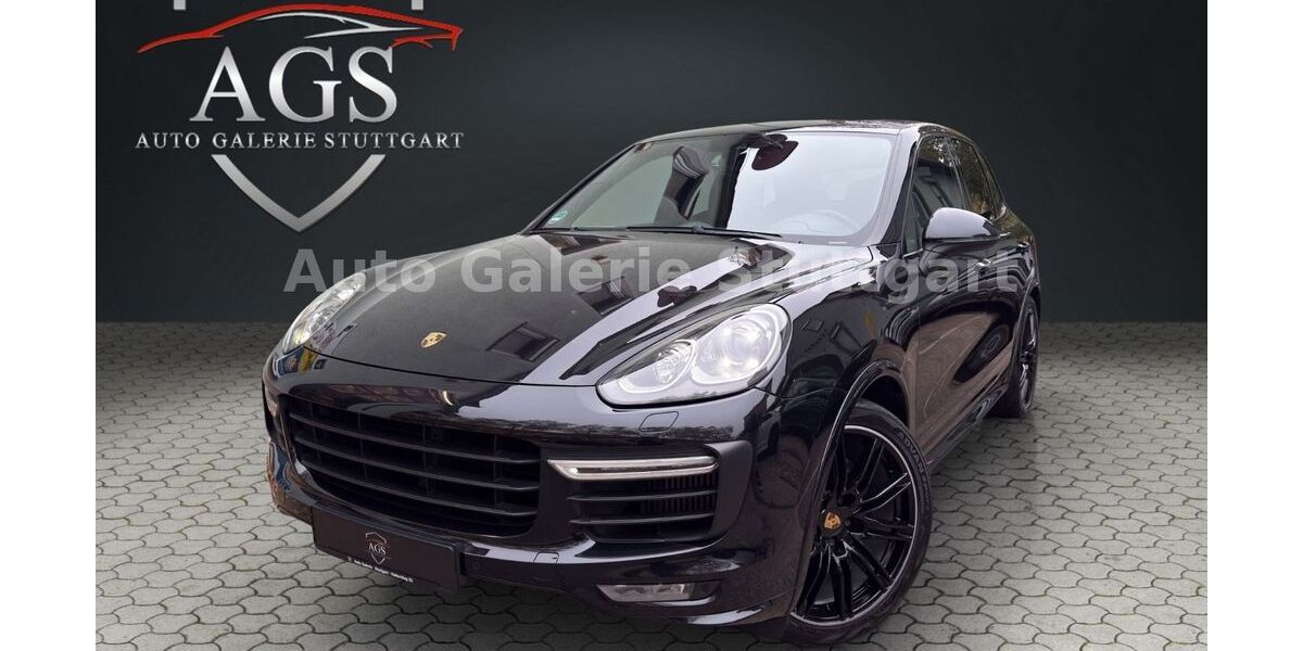 Porsche Cayenne 149.000 km 34.590 &euro; Stuttgart 70376