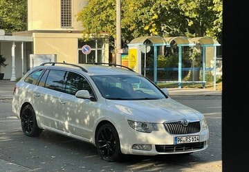 Skoda Superb Kombi 187.000 km 8.400 &euro; Pforzheim 75175