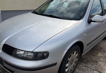 Seat Leon 261.000 km 950 &euro; Sindelfingen/Stuttgart 71069