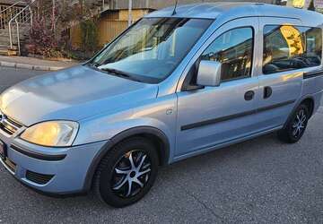 Opel Combo 65.000 km 5.000 &euro; Stuttgart 70469