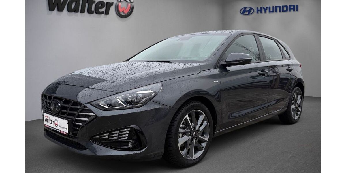 Hyundai i30 2.100 km 22.590 &euro; Pforzheim 75177