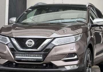 Nissan Qashqai 102.000 km 17.900 &euro; Reutlingen 72766