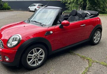 Mini Cooper Cabrio 89.000 km 9.200 &euro; Stuttgart 70469