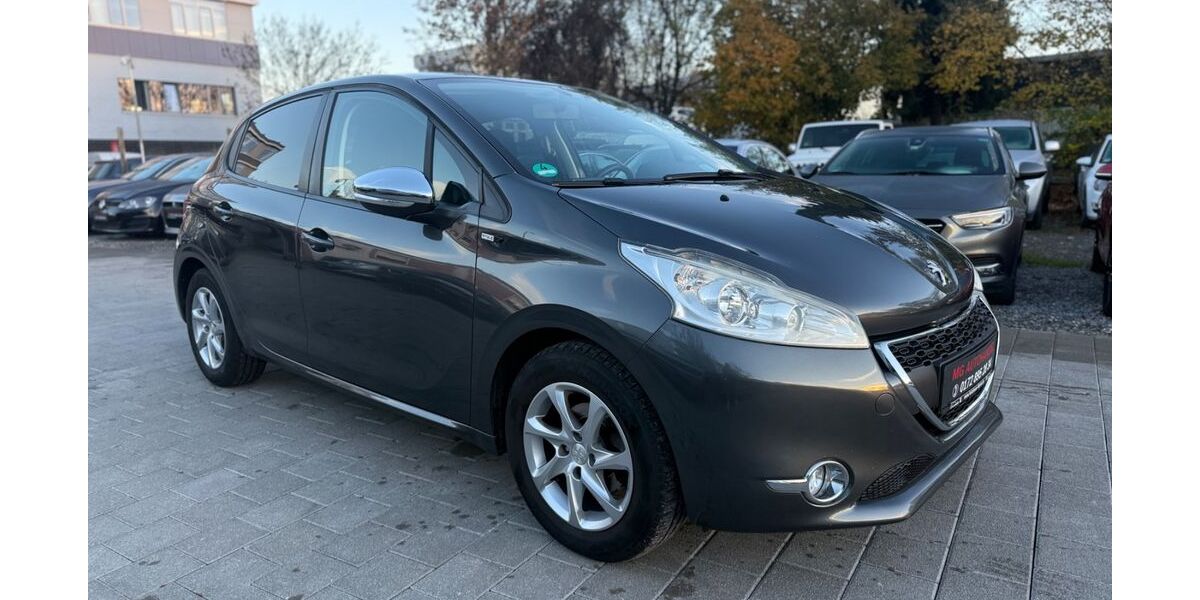 Peugeot 208 94.624 km 5.500 &euro; Fellbach 70736