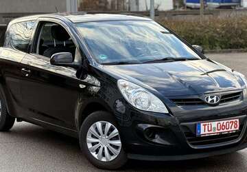 Hyundai i20 109.000 km 3.998 &euro; Tübingen 72072